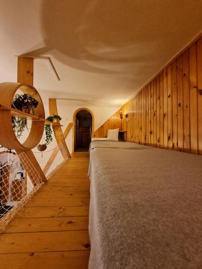 Little Cozy Apartman Miskolc Exterior foto